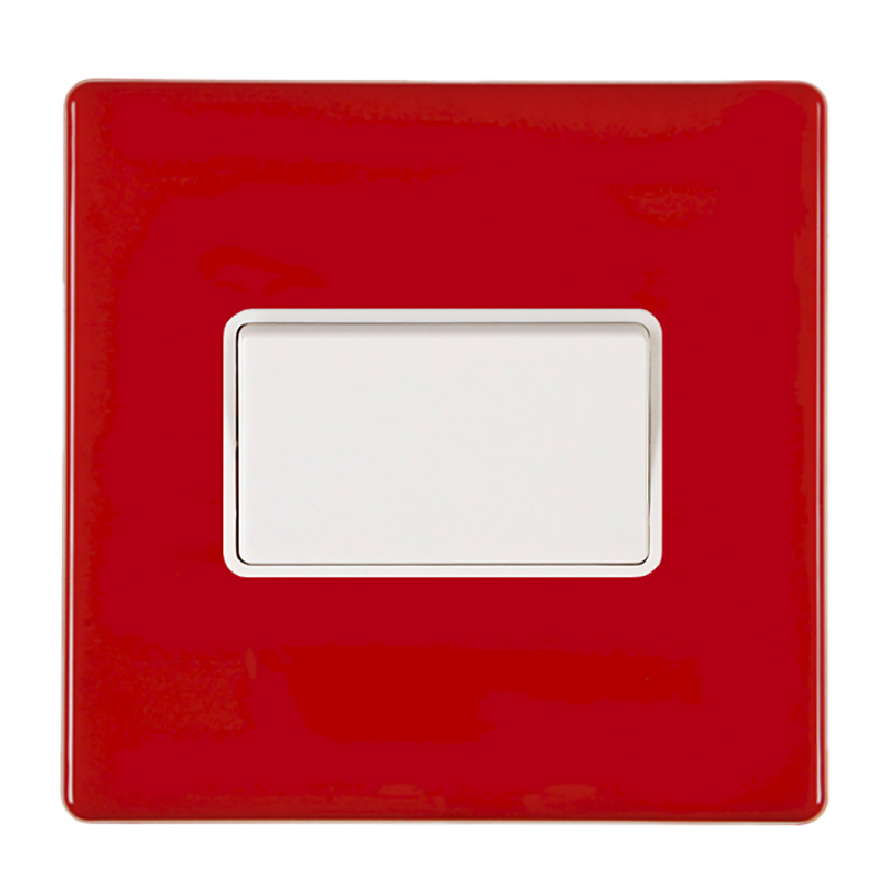 HCFX Col Red 10A Triple Pole Rkr WH/WH