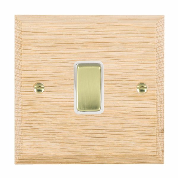Wood Cha L/O 1g 10AX 2 Way Rkr PB/WH